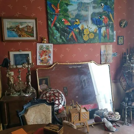 Via Canali 7 Mario House Bed & Breakfast *